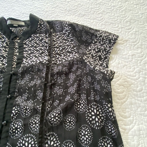 NY Collection Black and White Pattern Short Sleeve Blouse Sheer Size Large - Picture 7 of 10